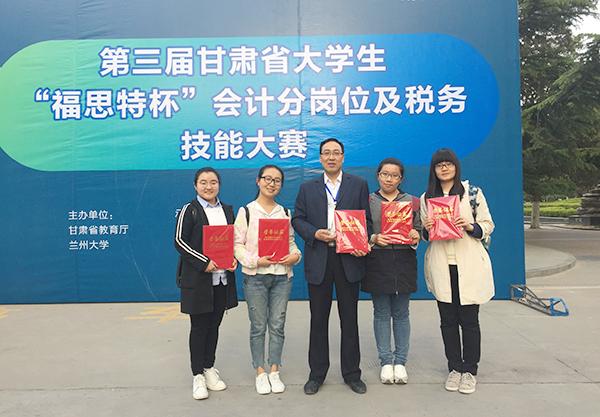 全国大学生交通科技大赛，激情燃烧的青春与智慧的角逐