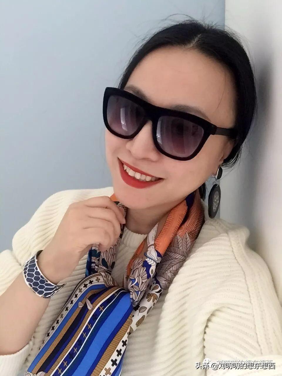 兰蔻送的丝巾，价值远超越价格之衡量