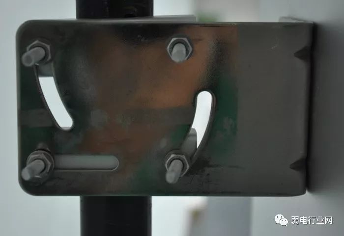 平扣与胶水，构建稳固连接的双重力量