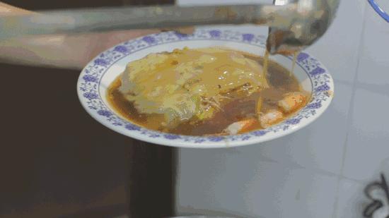 一年级设计安全标语，守护童年，从我做起