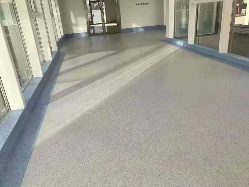 江苏PVC塑胶地板胶水厂家深度解析