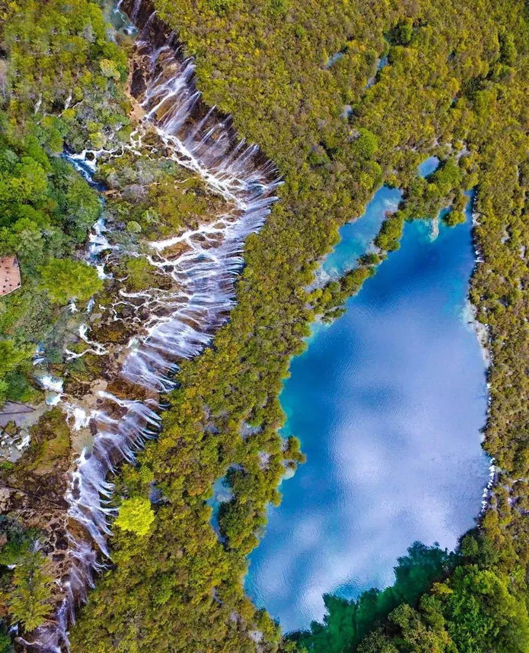 九寨沟风景区，人间仙境，醉美天堂——探寻绝美风景的广告词设计