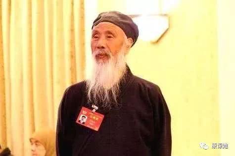 联想大肚子与粉色的魅力交织