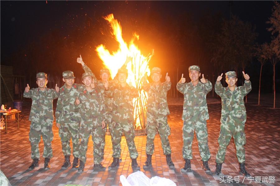 国庆中秋双节共融，武警官兵的坚守与奉献