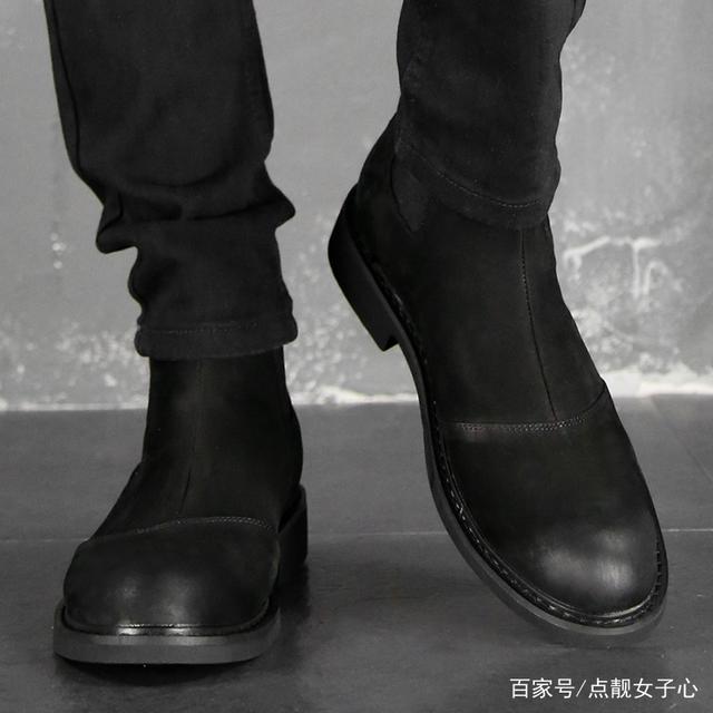 冬季男皮靴品牌，时尚与品质的完美结合