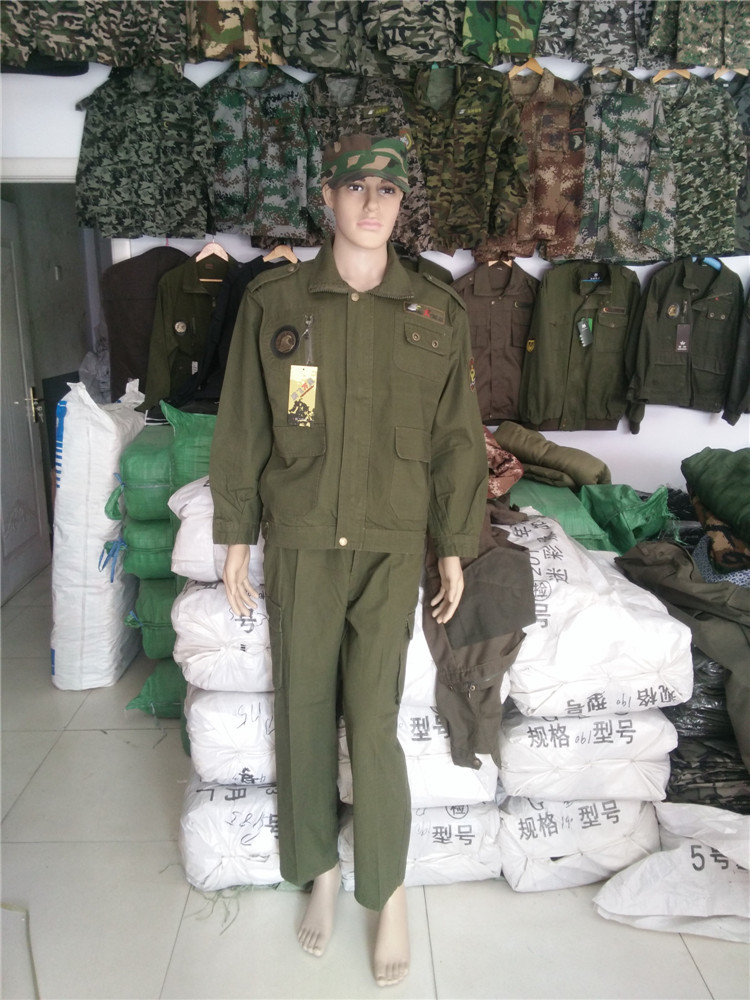 军用服装批发厂家直销，品质与效率的完美结合