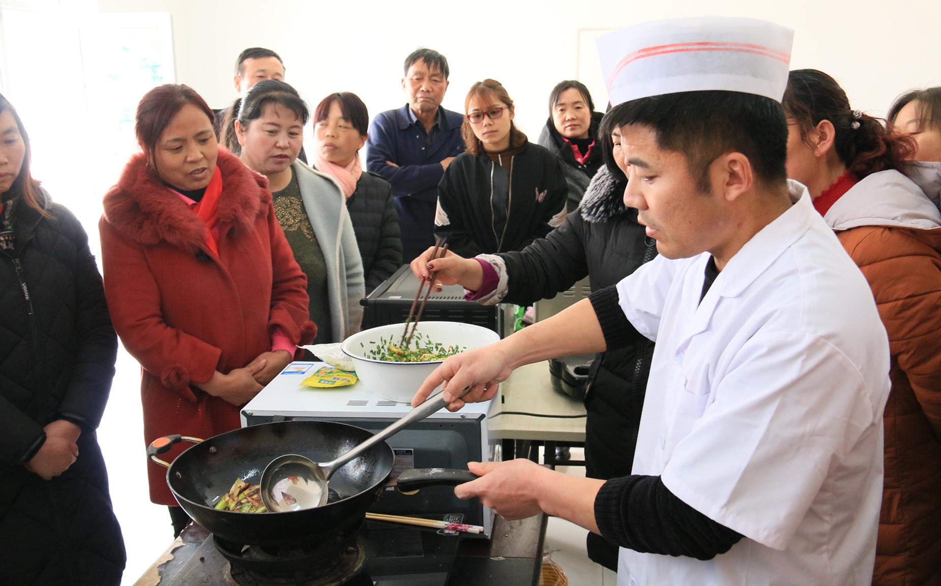 广东德力家政靠谱吗？深度解析其服务质量与信誉