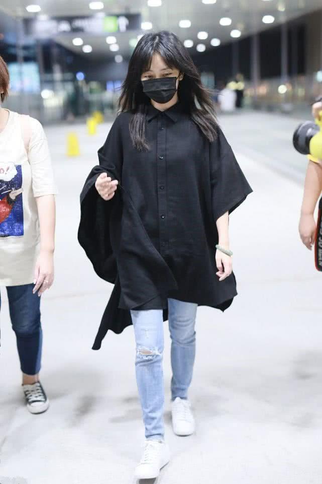 浅蓝色衬衣的魅力与故事