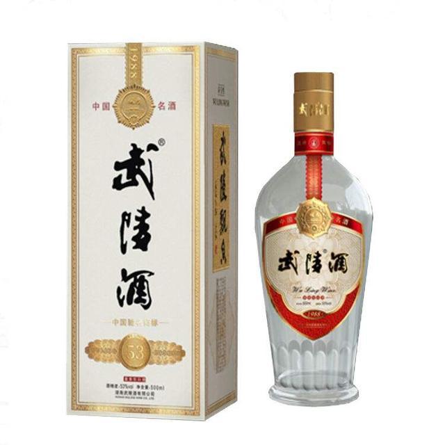 武陵酒，传统工艺的精髓与现代风尚的融合