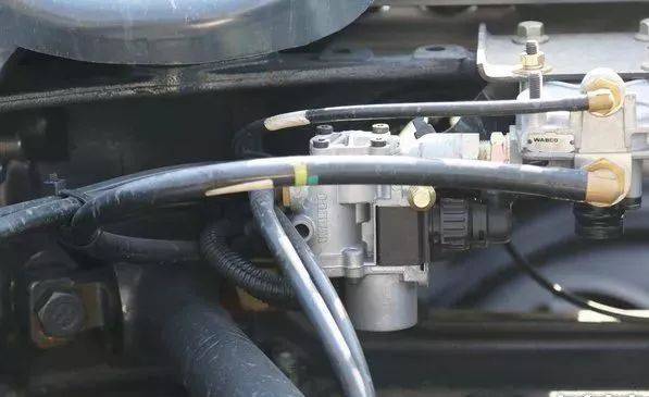 卡车排气制动开关，功能、应用与维护