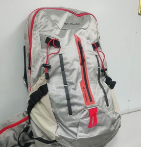 哥伦比亚35升登山包，户外探险的得力伙伴