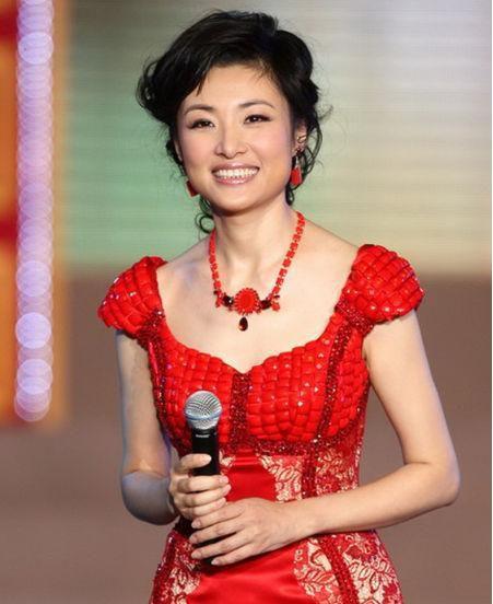 女声播音广告的魅力与影响力