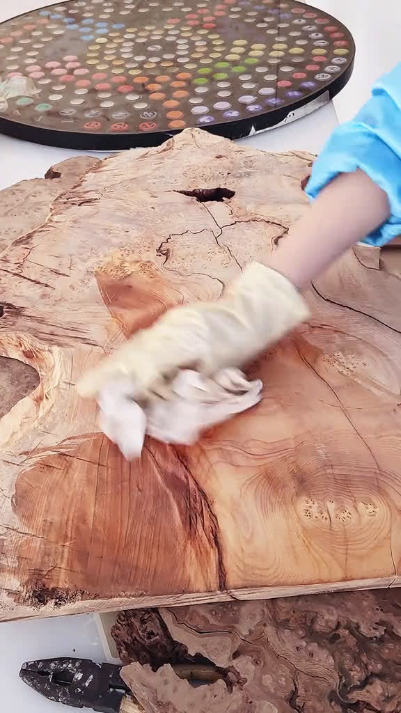 树脂木材茶几制作视频教程，一步步带你领略精湛工艺