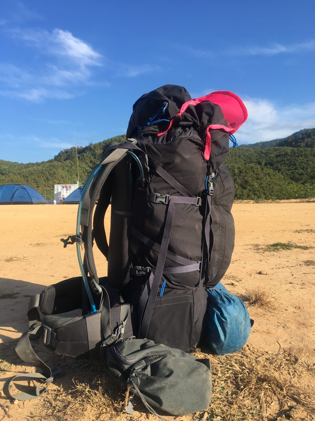 国产登山包大包，承载户外探险的得力伙伴