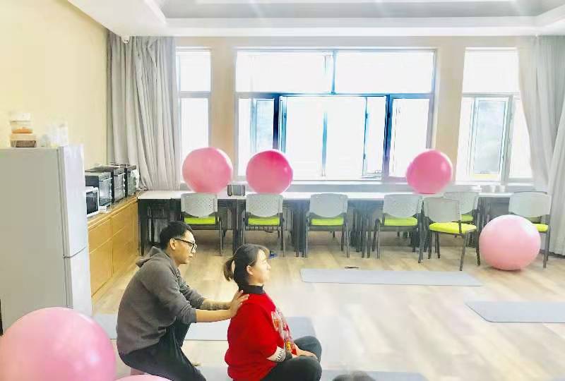 月馨月子会所价格解析及体验分享