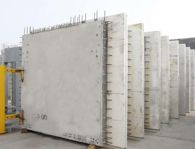 保摸模一体化板，一种创新型的建筑材料与工艺