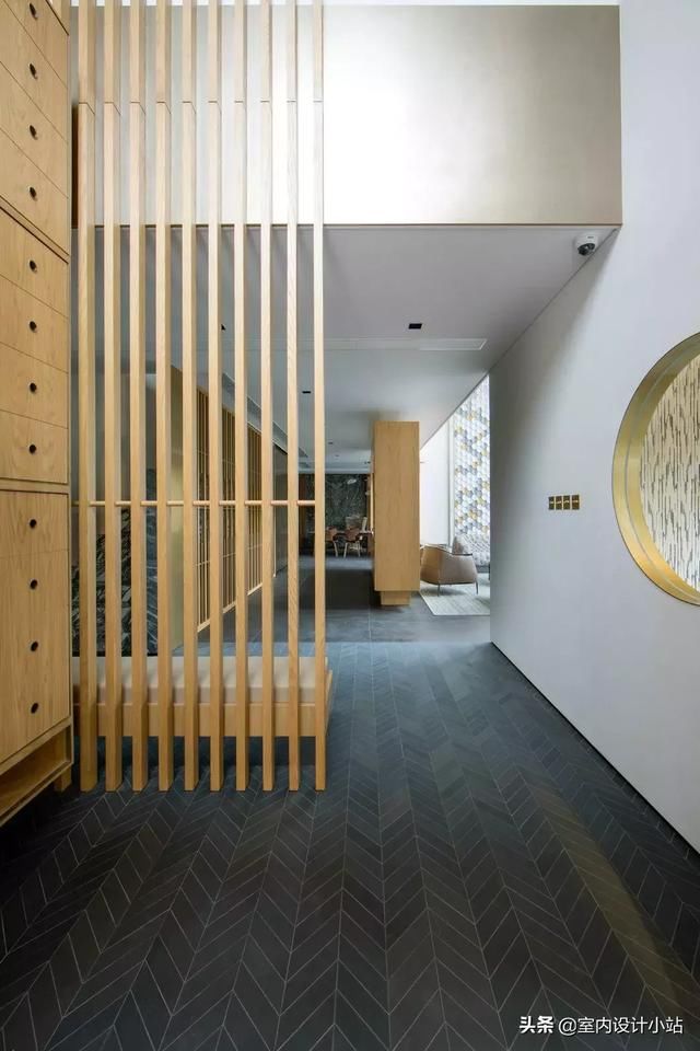 顶地墙一体化概念，构建全新的室内空间体验