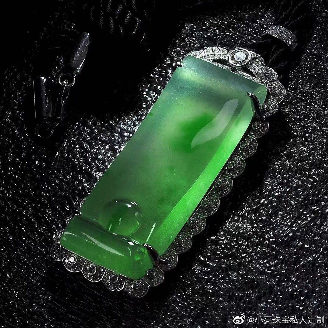 翡翠产品，独特魅力与丰富内涵