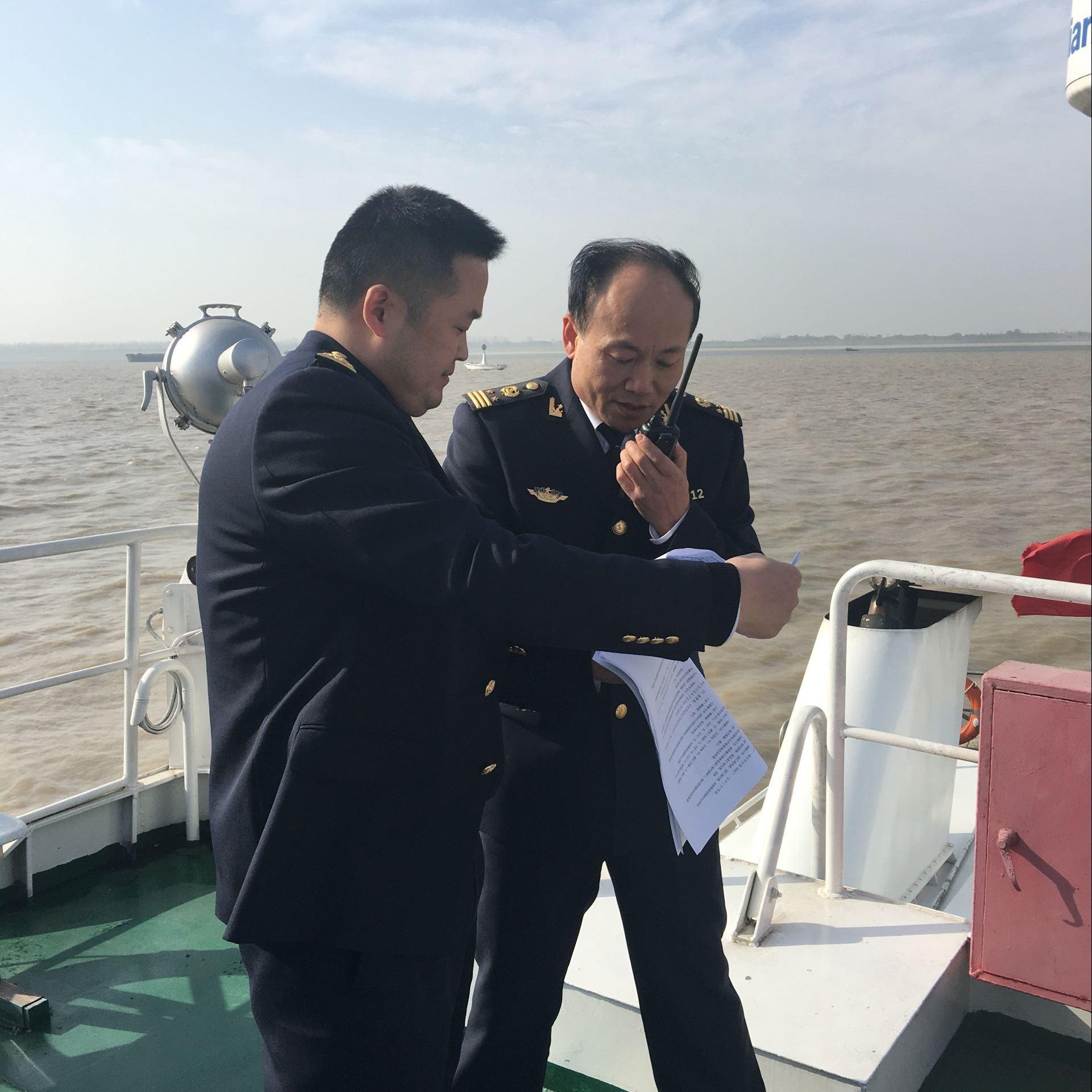 长江船舶交易网，图片展示与业界洞察