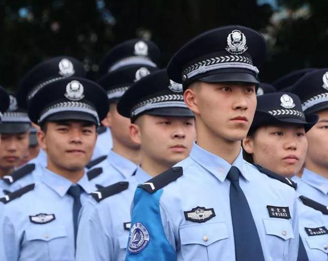 泰国警察的待遇，挑战与机遇并存