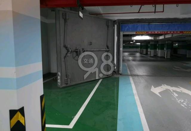 玻璃门地锁更换步骤详解