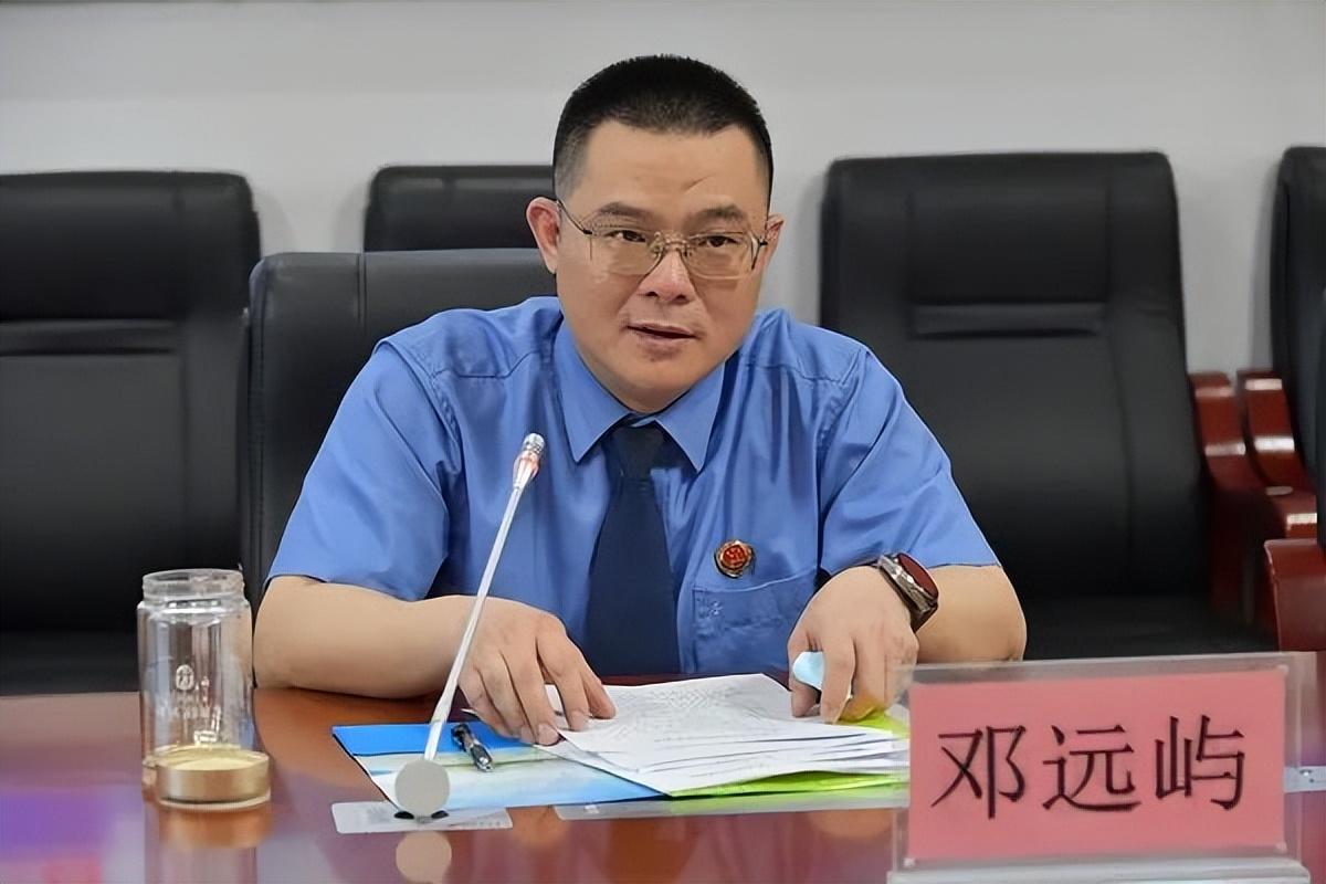 剧组艺人助理，角色、职责与挑战