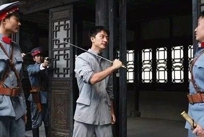严宽剧组，专业团队打造精品之作