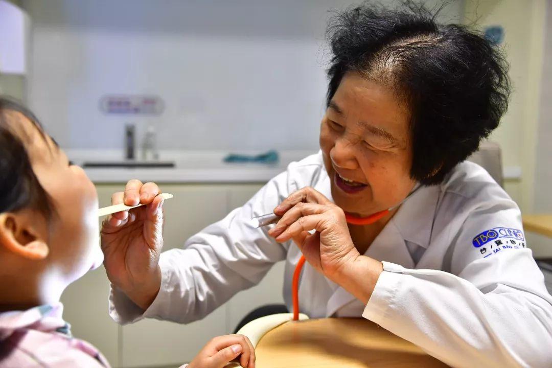 医生专家在线咨询儿科，重塑儿童健康的新模式