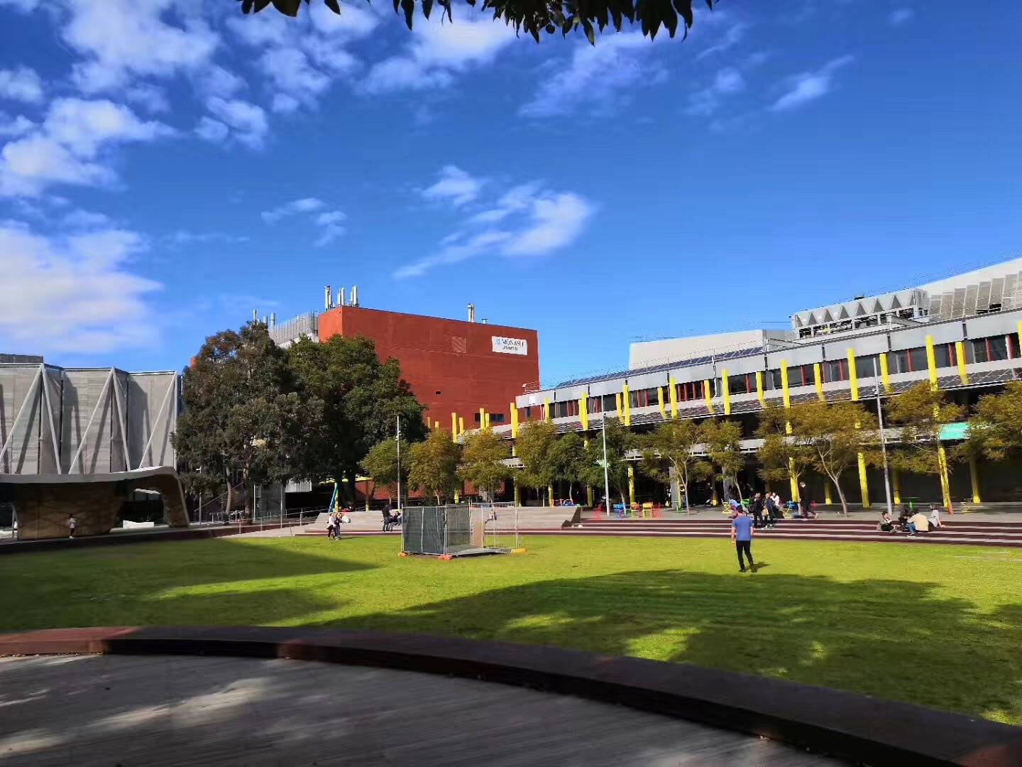 莫纳什大学移民专业，探索与解析