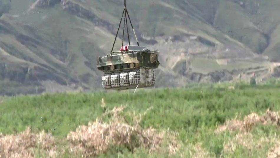 空降兵伞兵，英勇无畏的象征与时代的骄傲