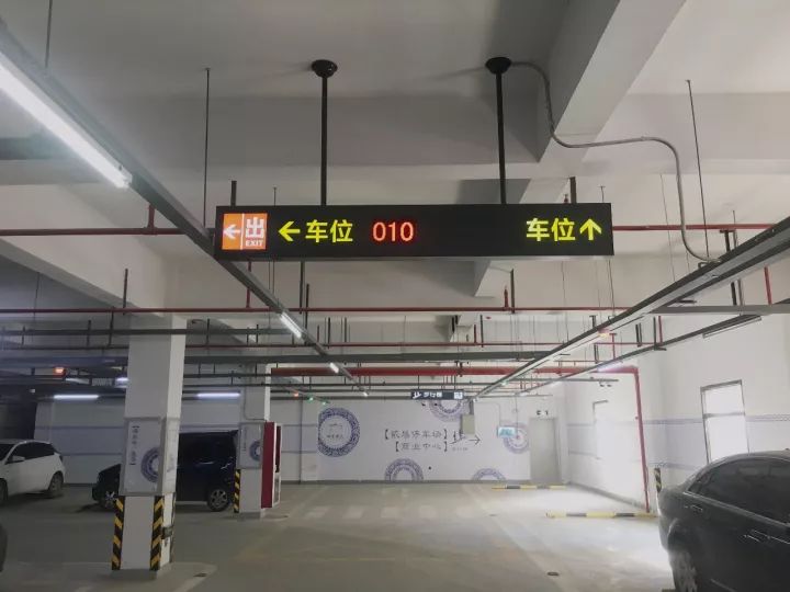 成都双流车库自动门，智能化停车解决方案的优选