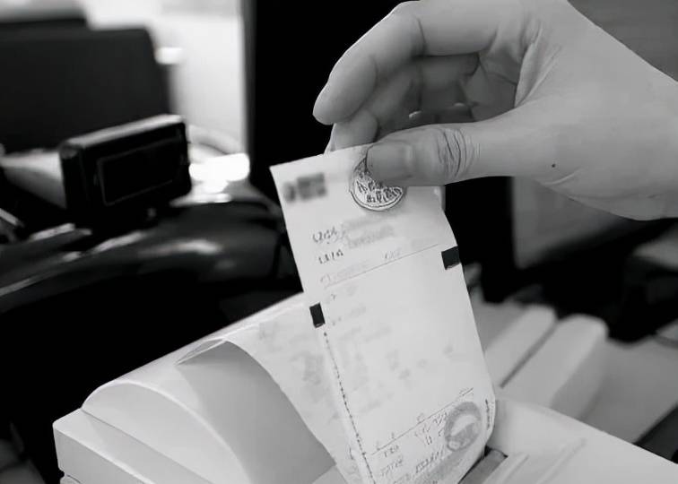 现金付款是否需要发票，解析与探讨
