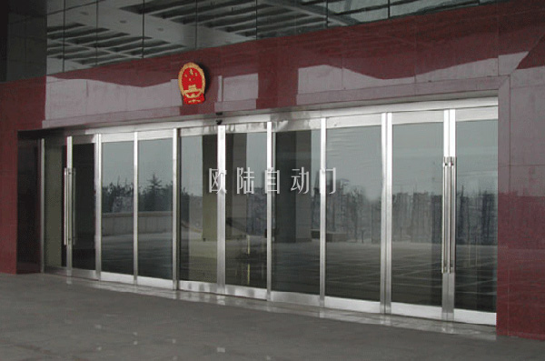 富士感应自动门，智能、便捷与安全性的完美结合