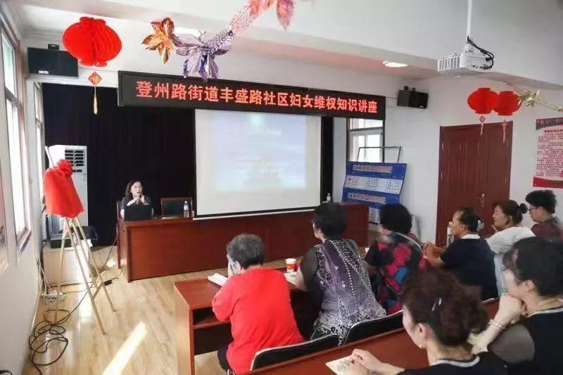 法律常识一本全案例，深入浅出解析法律世界