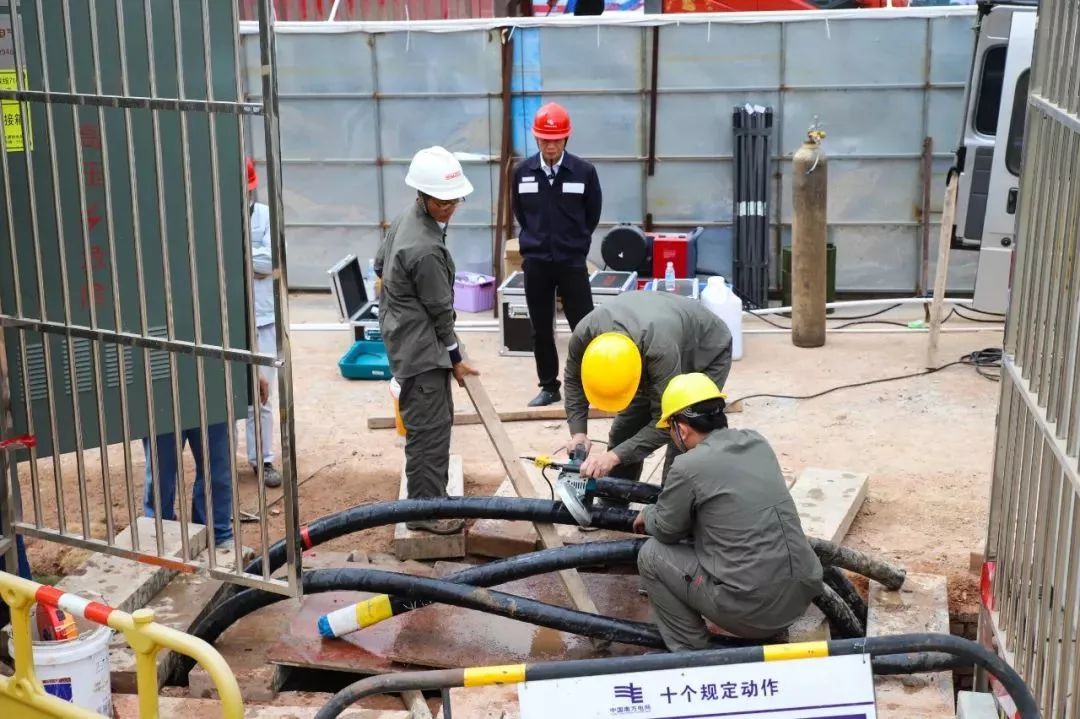 金属电缆护套接零技术及其应用探讨