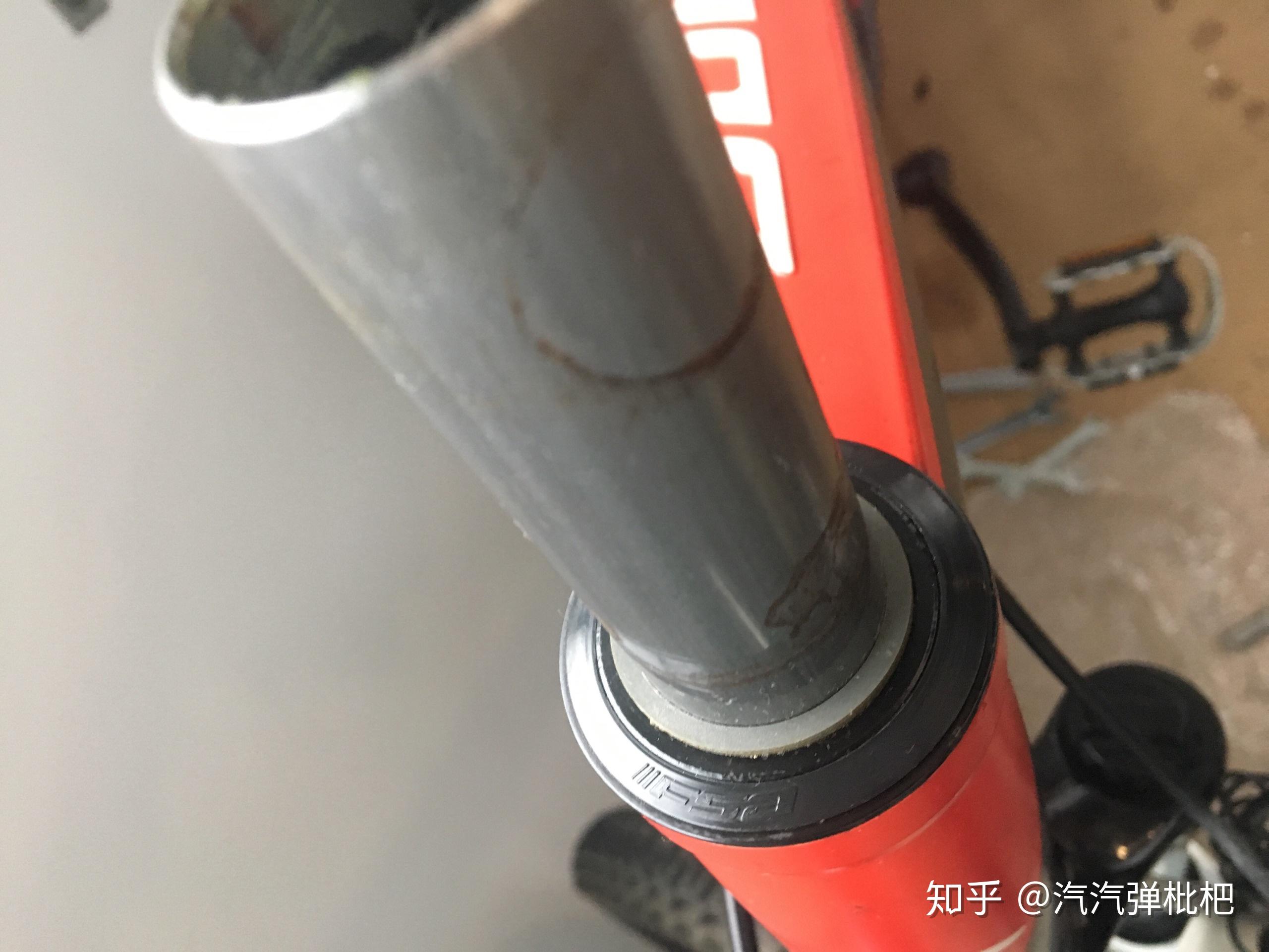 气压前叉拆解，深入了解自行车核心部件的工作机制