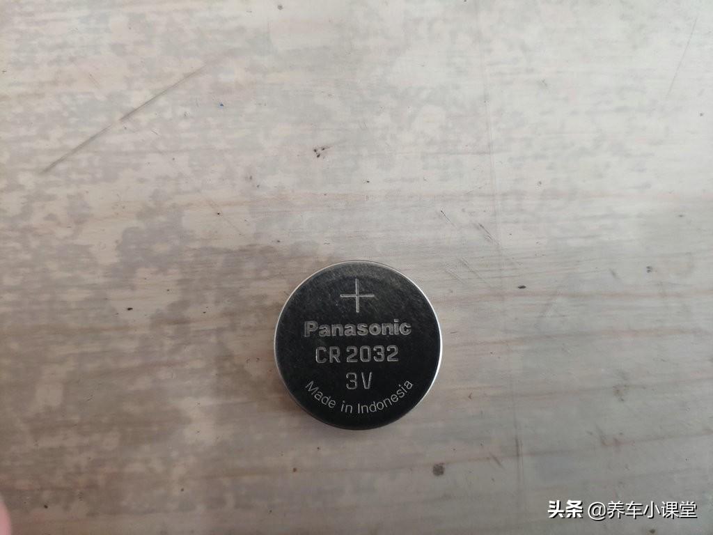 玩具飞机遥控器修理指南，从入门到精通