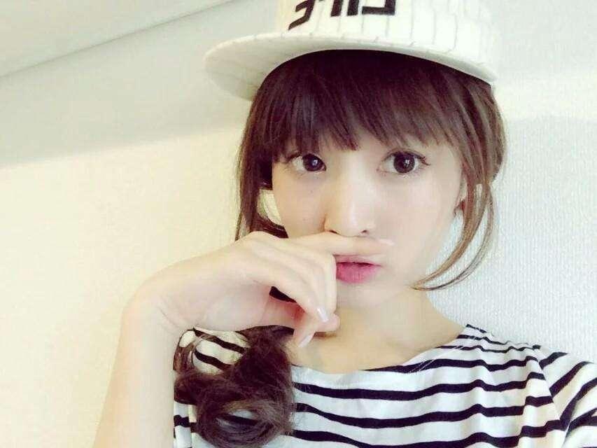 久保小鹿表情包，萌态可掬，情感传递的新方式