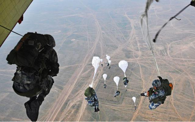 伞兵基地，培育空中利刃的摇篮